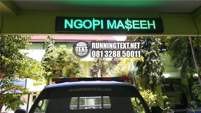 pembuatan running text hijau smp 11 jogja